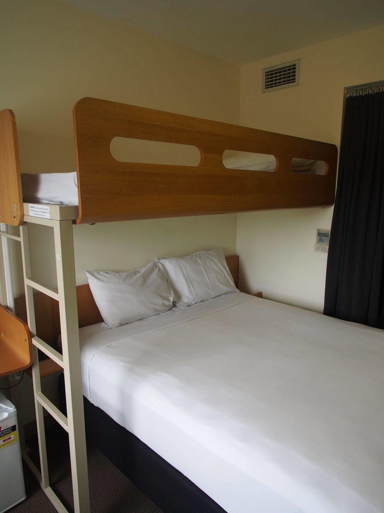 Ibis Budget Sydney Olympic Park Esterno foto